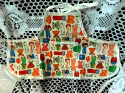 ag apron yellow 2 b